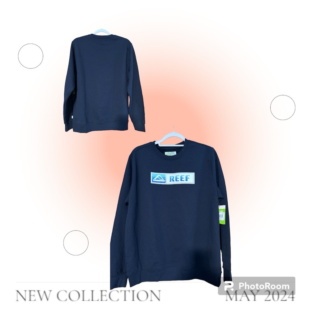 NWT men’s navy REEF sweatshirt.